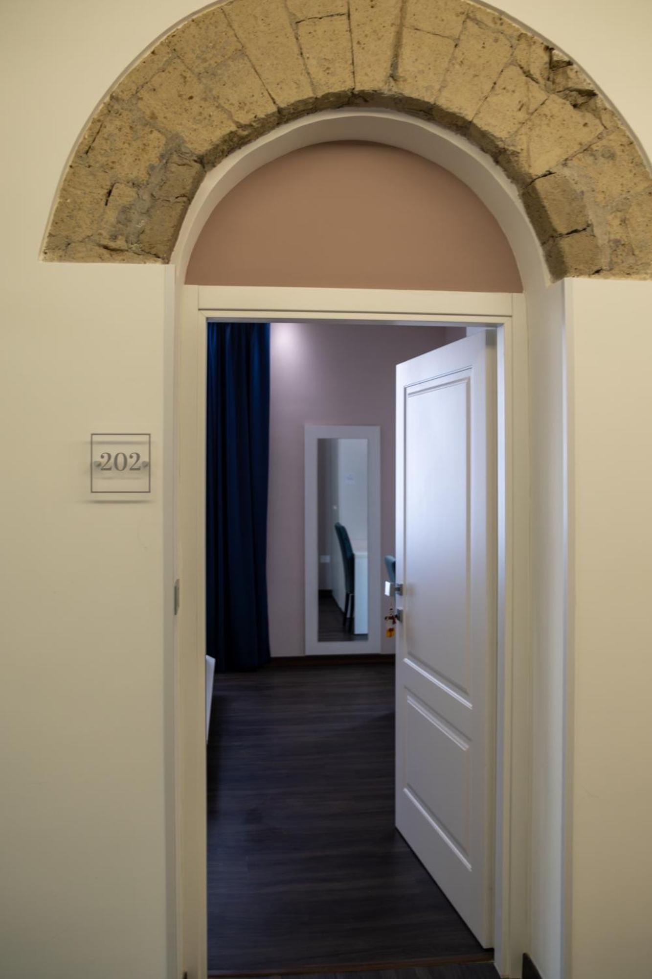 فندق Palazzo Cappuccini Art Relais نابولي المظهر الخارجي الصورة